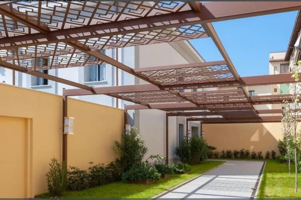 Apartment Downtown Florence, Moderno Con Giardino Exteriör bild