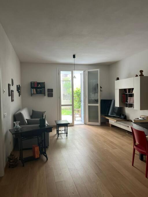 Apartment Downtown Florence, Moderno Con Giardino Exteriör bild