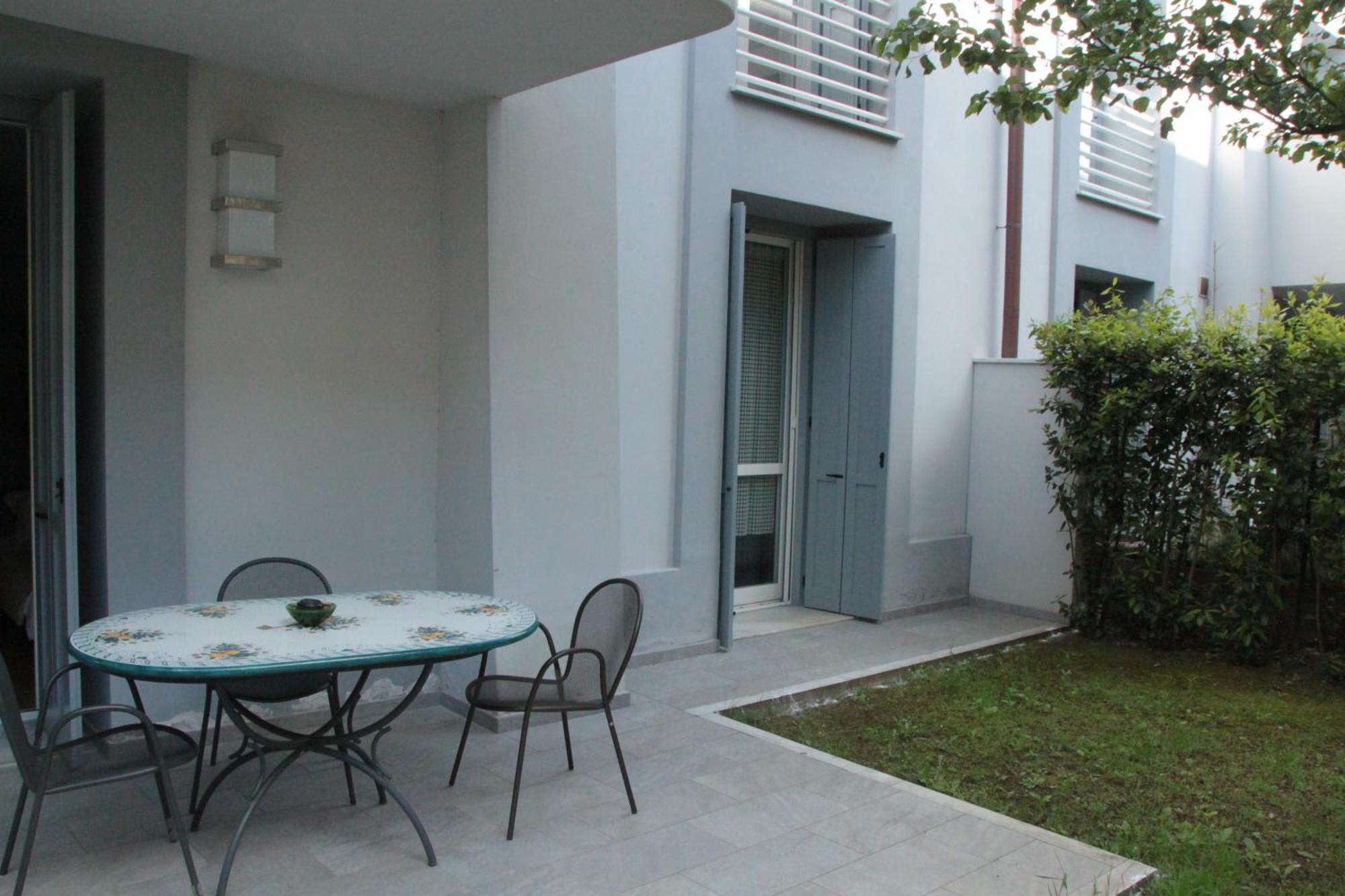 Apartment Downtown Florence, Moderno Con Giardino Exteriör bild
